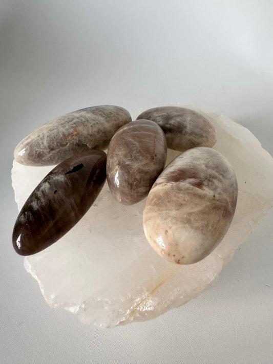 Belomorite Sunstone x Moonstone Palm Stones small | Bespoke Crystals